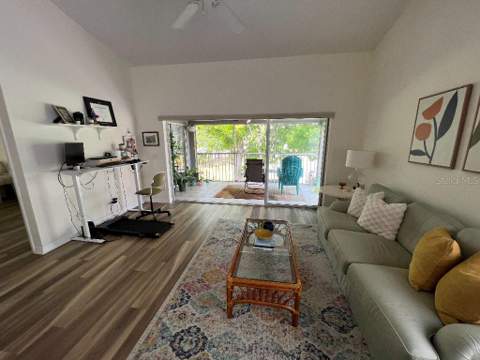 9485 Hamlin Boulevard #8, Seminole FL - photo 6 of 6