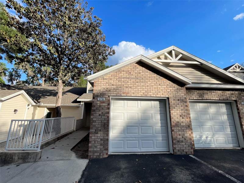 3 bedroom Condominium at 4700 SW Archer Road #D30, The Gables, Gainesville — photo 2