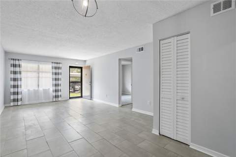 4920 Locust Street #115, St Petersburg FL - photo 7 of 28