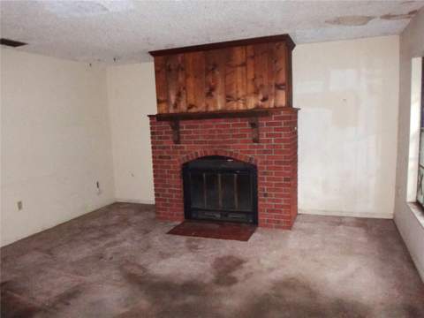 7556 23rd Street, Zephyrhills FL - photo 8 of 22