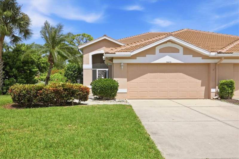 2 bedroom Villa at 9413 Forest Hills Circle, Stoneybrook Golf & Country Club, Sarasota — photo 2