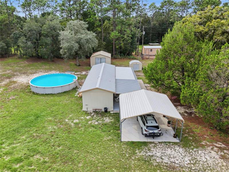 2 bedroom Manufactured Home at 17946 SW 31st Street, Lake Tropicana Ranchettes, Dunnellon — photo 2