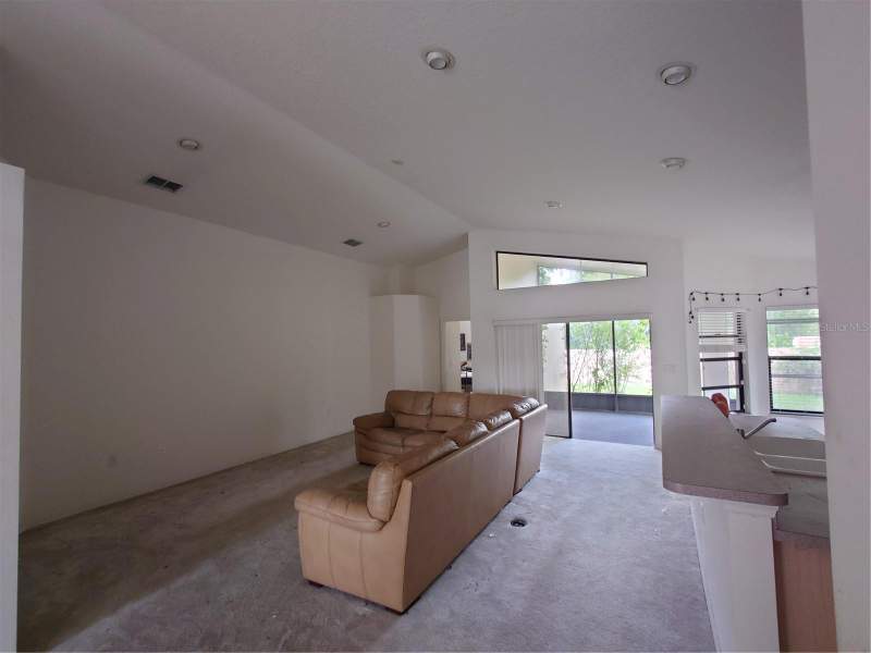 3 bedroom Single Family Residence at 9335 Creekside Court, The Preserve At Fairway Oaks, Hudson — photo 5