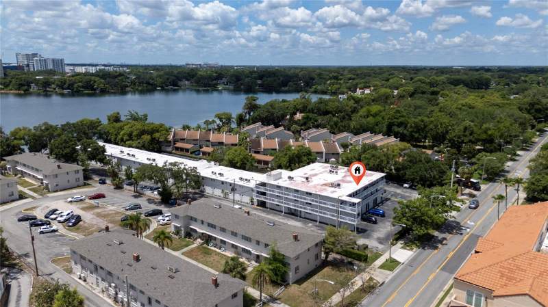 2 bedroom Condominium at 320 LAKEVIEW STREET #323, HAMPSHIRE HOUSE, ORLANDO — photo 4