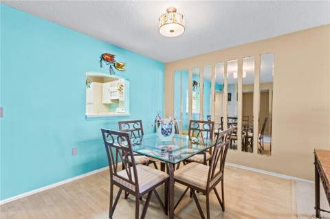 521 Lakeside Drive, Bradenton FL - photo 14 of 41
