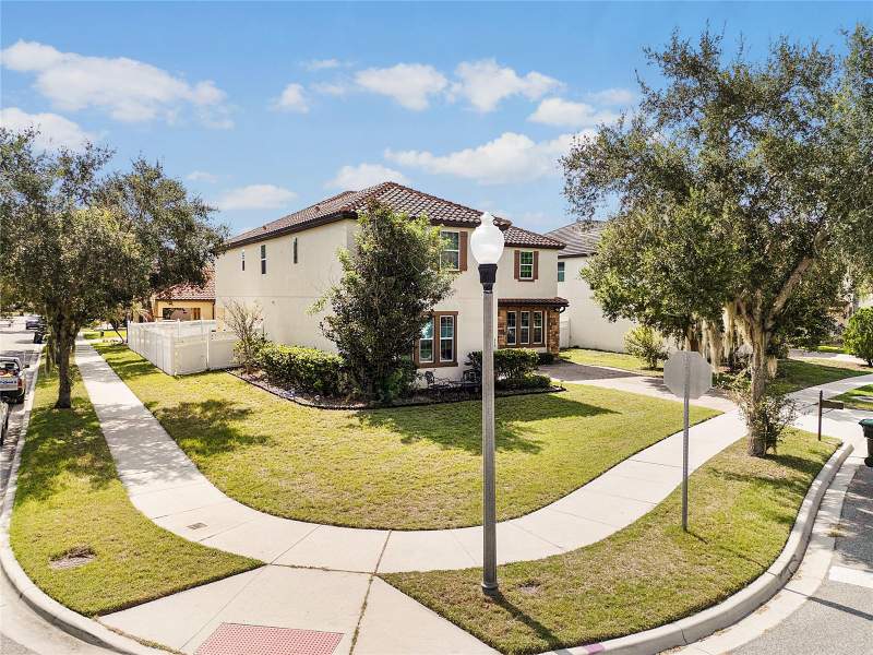 8 bedroom Single Family Residence at 6152 Golden Dewdrop Trail, Windermere Lndgs Fd-1, Windermere — photo 3