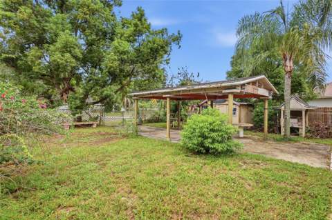 1098 E De Carlo Drive, Deltona FL - photo 7 of 49