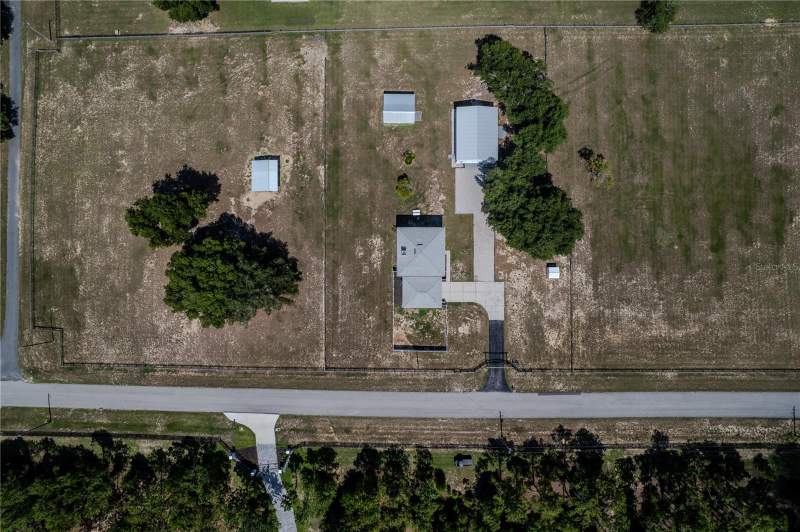 2 bedroom Single Family Residence at 13011 Hidden Ridge Lane, Acreage & Unrec, Clermont — photo 3