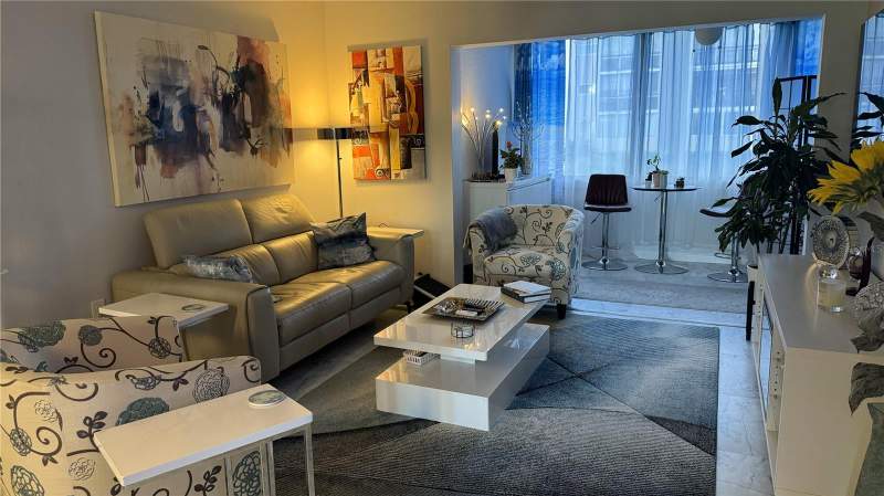 2 bedroom Condominium at 1243 S Martin Luther King Jr Avenue #B205, Sunshine Towers Apt Residences, Clearwater — photo 3