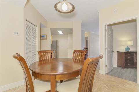 5450 Bentgrass Drive #5-111, Sarasota FL - photo 9 of 41