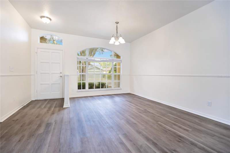 4 bedroom Single Family Residence at 9303 Heritage Oak Court, Hunters Green Prcl 18A Phas, Tampa — photo 5