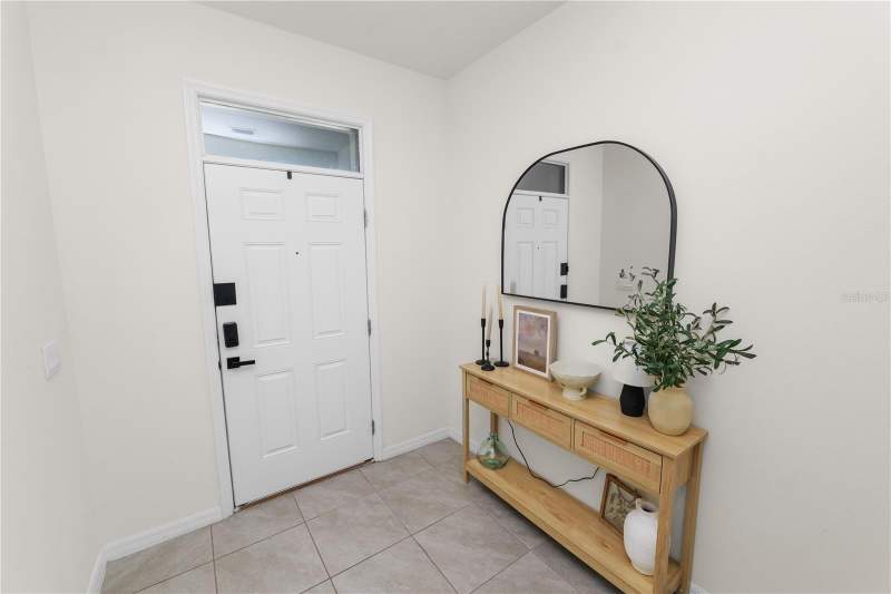 3 bedroom Townhouse at 3830 Sunflower Field Place, Varrea Ph 1, Plant City — photo 3