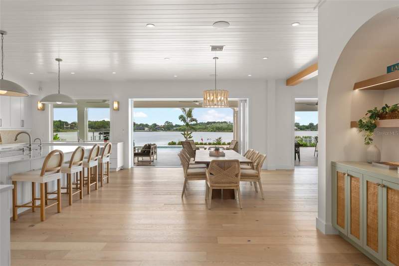 5 bedroom Single Family Residence at 13542 Sunset Lakes Circle, Sunset Lakes, Winter Garden — photo 4