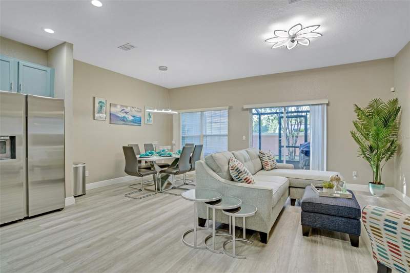 4 bedroom Townhouse at 2468 CARAVELLE CIRCLE, CORAL CAY RESIDENCE, KISSIMMEE — photo 2