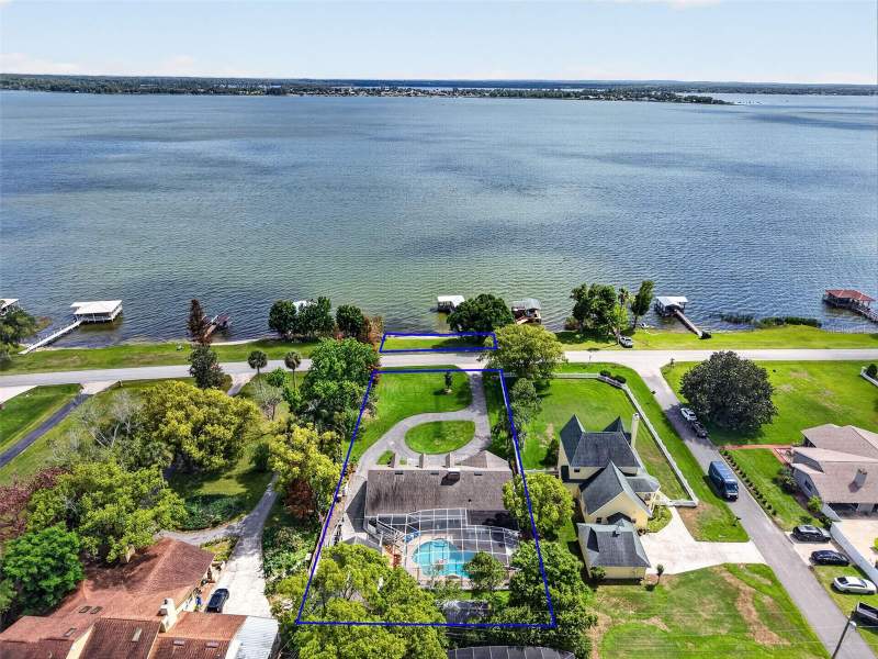 3 bedroom Single Family Residence at 1735 Lakeshore Drive, Dora Park Estates, Mount Dora — photo 3