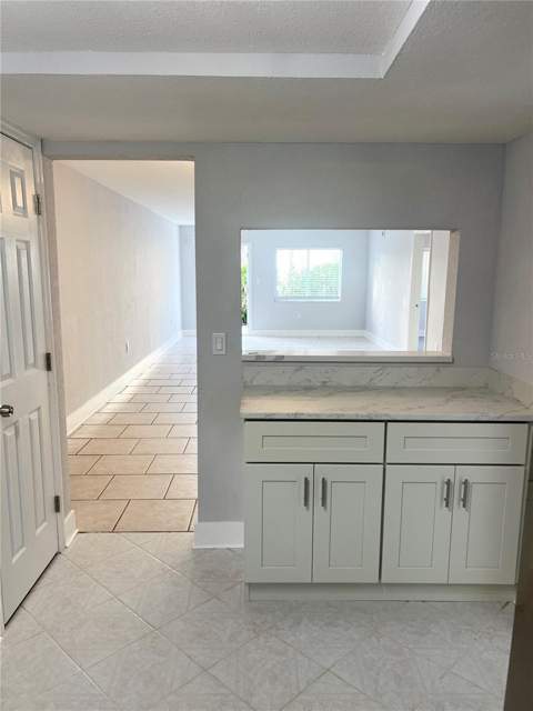 4550 Overlook Drive #156, St Petersburg FL - photo 7 of 29