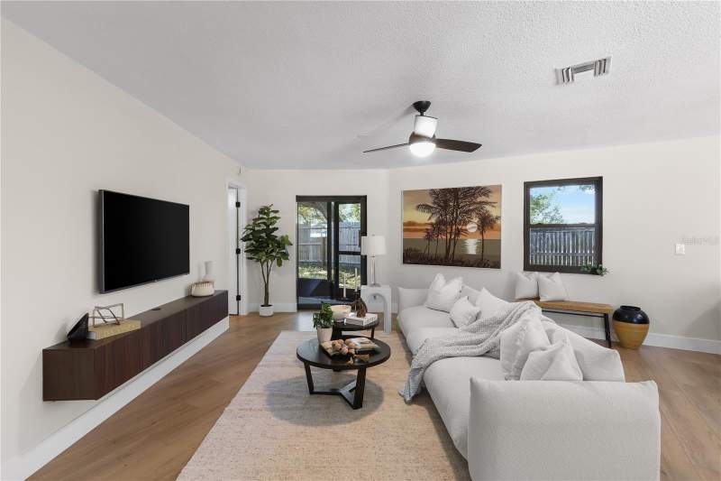3 bedroom Single Family Residence at 12412 116th Street, Avon Ridge, Largo — photo 5