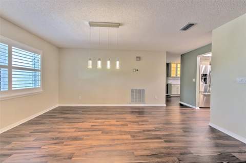 1812 New Bedford Drive, Sun City Center FL - photo 9 of 42