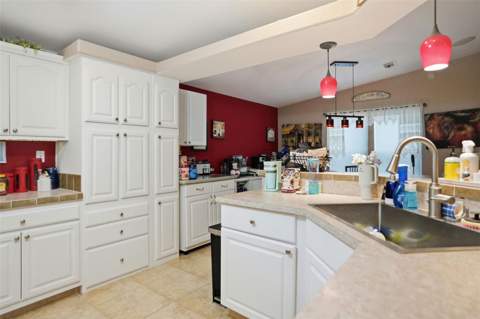 14358 Midfield Street, Brooksville FL - photo 10 of 32