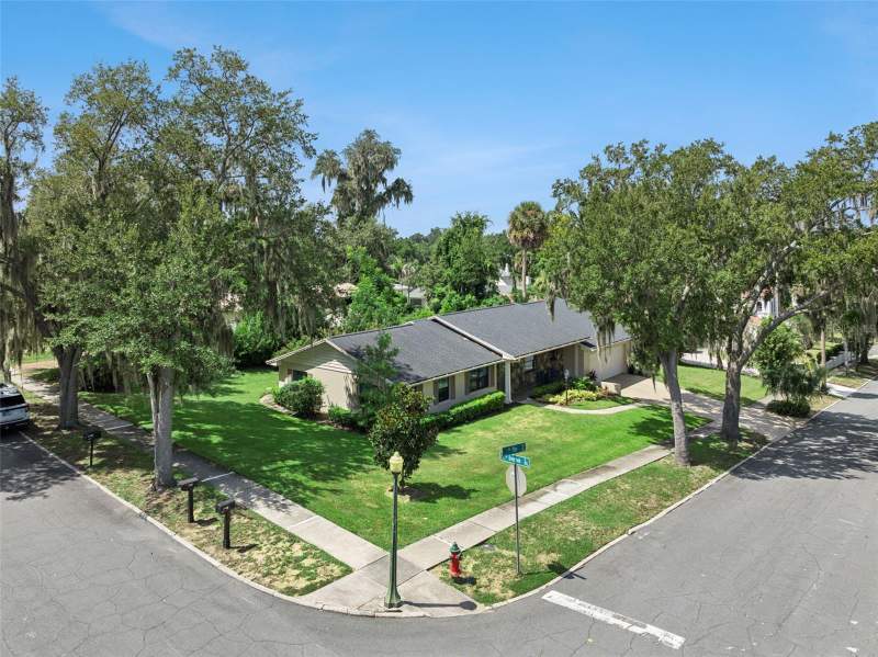 3 bedroom Single Family Residence at 1325 Overlook Drive, Sylvan Shores, Mount Dora — photo 3