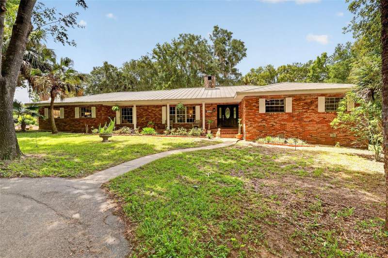 3 bedroom Single Family Residence at 22740 County Road 44A, Eustis, Eustis — photo 5