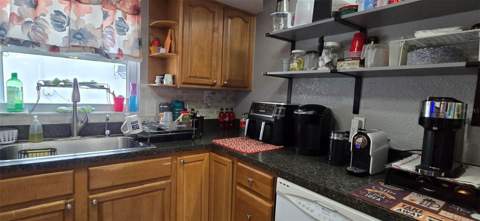 3111 Kilburn Road, Holiday FL - photo 9 of 32