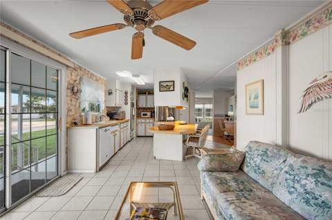 5352 Plant Street, Zephyrhills FL - photo 22 of 77