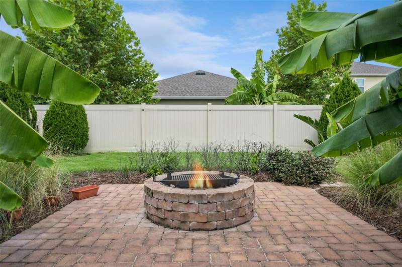 3 bedroom Single Family Residence at 1055 Chase Austin Way, Celery Oaks Sub, Sanford — photo 2