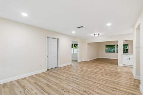 6781 33rd Avenue, St Petersburg FL - photo 8 of 63