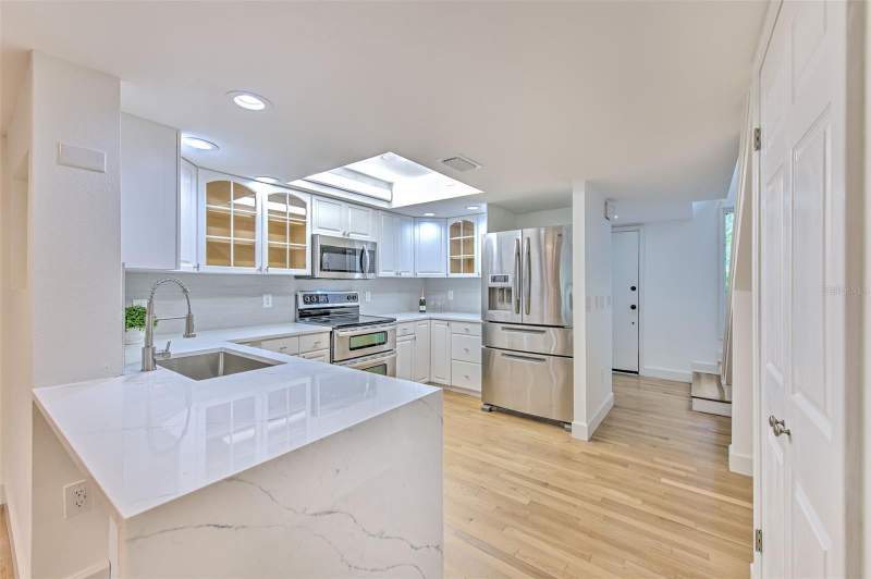 2 bedroom Condominium at 1028 Apollo Beach Boulevard #4, Anchor Point A Condo, Apollo Beach — photo 5