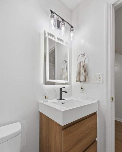3600 SW 19th Avenue #5D, Gainesville FL - photo 6 of 6