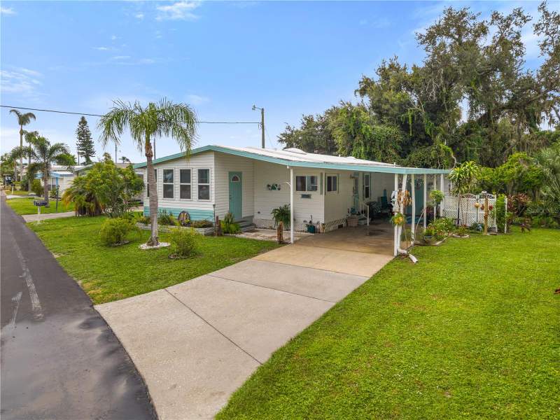 2 bedroom Manufactured Home at 3329 Eileen Drive, Terra Siesta Mobile Home Park Co-Op, Ellenton — photo 2