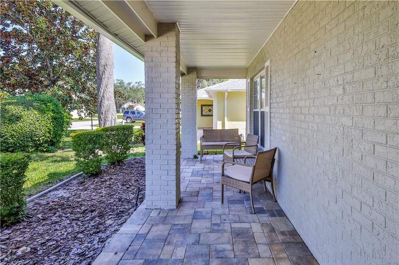 2 bedroom Single Family Residence at 6428 Plantation Road, Spring Hill, Spring Hill — photo 5