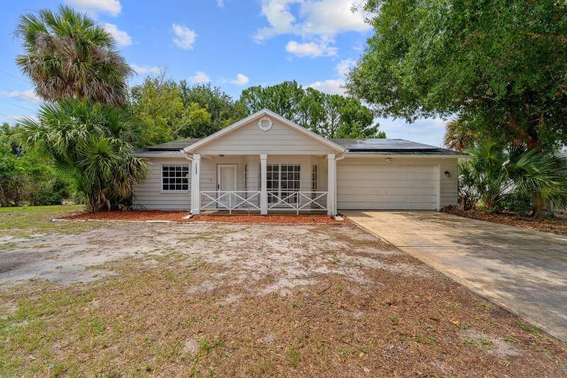 7505 BRAMBLEWOOD DRIVE home for sale in Orchid Lake Village