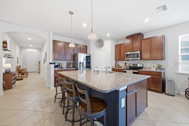 4 bedroom Single Family Residence at 5907 114th Avenue, Willow Bend Ph Ib, Parrish — photo 5