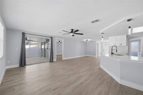 11041 Zimmerman Road, Port Richey FL - photo 13 of 45