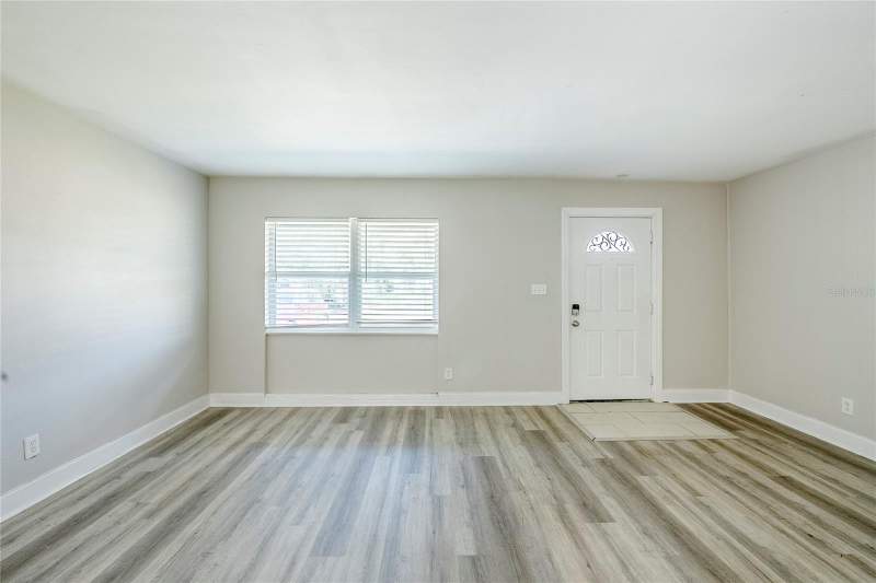 3 bedroom Single Family Residence at 5210 GRANDVIEW DRIVE, PINE RIDGE ESTATES, ORLANDO — photo 5
