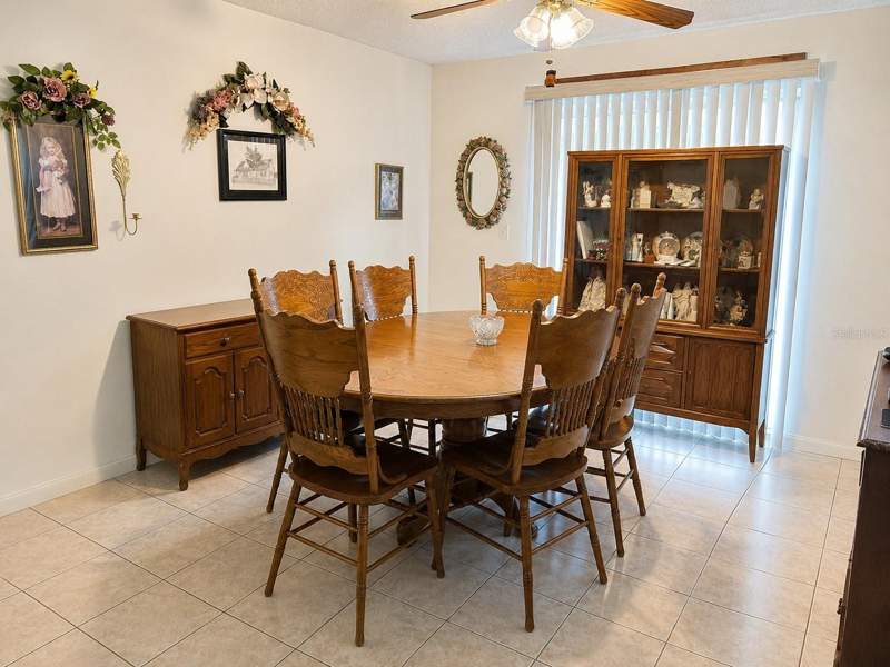3 bedroom Single Family Residence at 5405 1ST STREET, EDGEMOOR ESTATES, ST PETERSBURG — photo 3