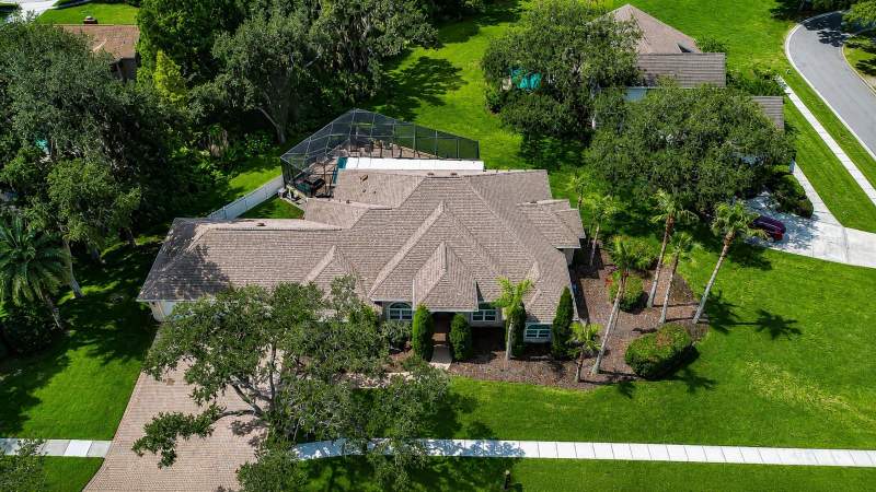4 bedroom Single Family Residence at 1009 Emerald Creek Drive, Emerald Creek, Valrico — photo 2