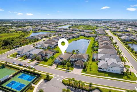 4719 Winsome Way, Lakewood Ranch FL - photo 6 of 84