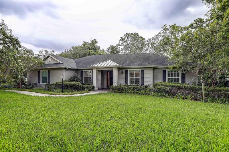 3 bedroom Single Family Residence at 1508 Eckles Drive, Tampas North Side Cntry Cl, Tampa — photo 2