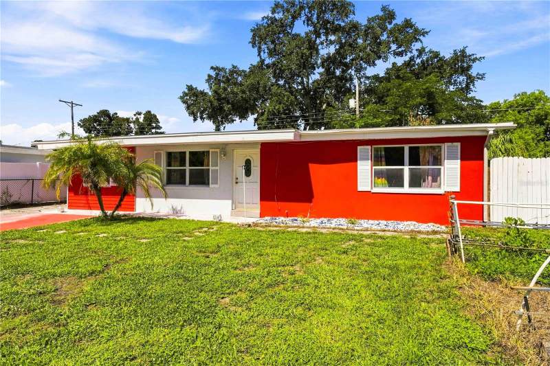 1311 WINDSOR WAY home for sale in Clair Mel City