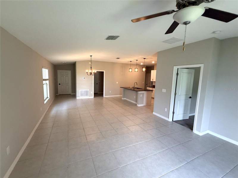 4 bedroom Single Family Residence at 15516 Miller Creek Drive, Cypress Mill Ph 3, Sun City Center — photo 4