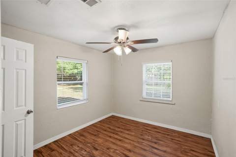 303 Josephine Avenue, Fruitland Park FL - photo 8 of 24