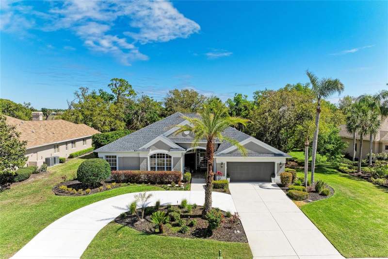 4 bedroom Single Family Residence at 2337 Little Country Road, River Wilderness Ph Ii-B, Parrish — photo 3