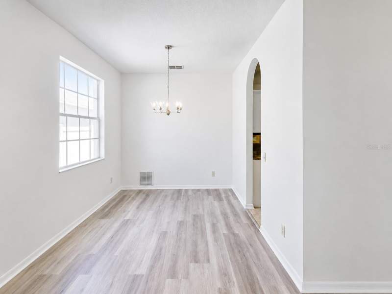 5 bedroom Single Family Residence at 30612 Palmerston Place, Palm Cove Ph 02, Wesley Chapel — photo 3