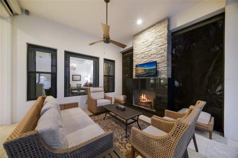 764 Crosswind Avenue, Sarasota FL - photo 6 of 35