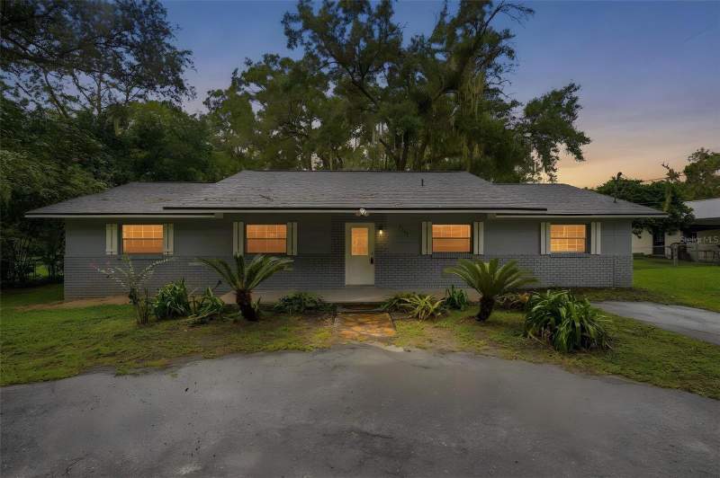 3 bedroom Single Family Residence at 2948 NE 14th Avenue, Kays Oakhurst, Ocala — photo 2