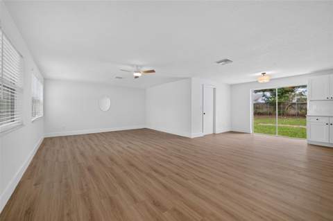 9001 Arndale Circle, Tampa FL - photo 15 of 33