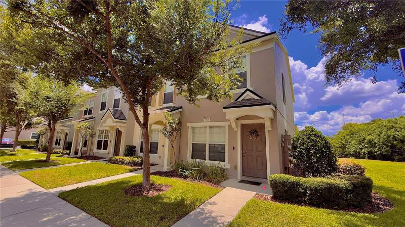 4519 BARNSTEAD DRIVE home for sale in Valhalla